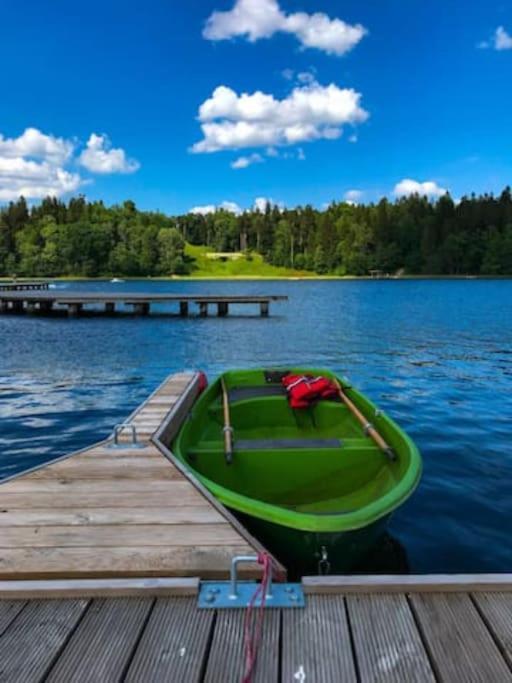 Bed&boat Two-story Boathouse On Lake+boat Apartament *